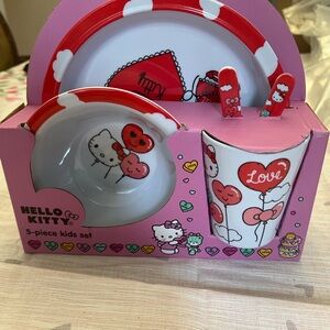 Hello Kitty Red Heart and White 5-Piece Kids Tableware Set